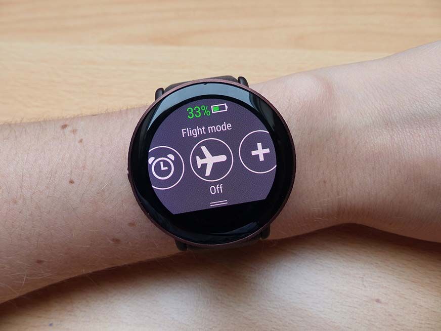 Man sieht die Schnelleinstellungen der Polar Ignite 3.